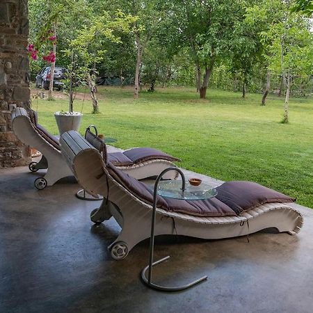 Sinanis Garden House Apartment Volos Exterior photo
